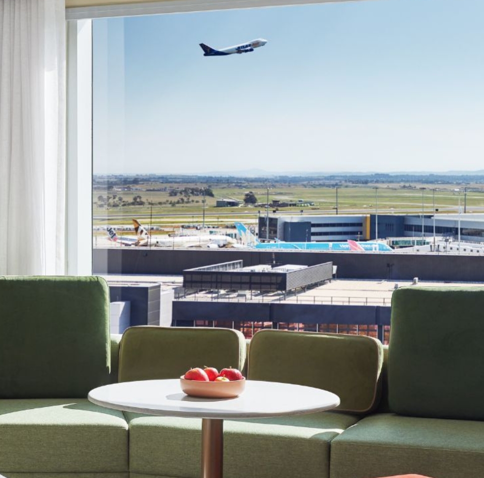 Best Places for Plane Spotting Near Melbourne Airport