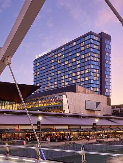 Stay at Pan Pacific Melbourne