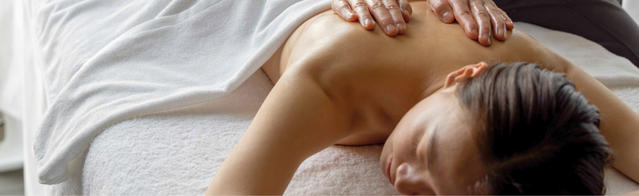 Enjoying a Japanese massage at SPA sunya, BELLUSTAR TOKYO, a Pan Pacific Hotel, Tokyo, Japan.