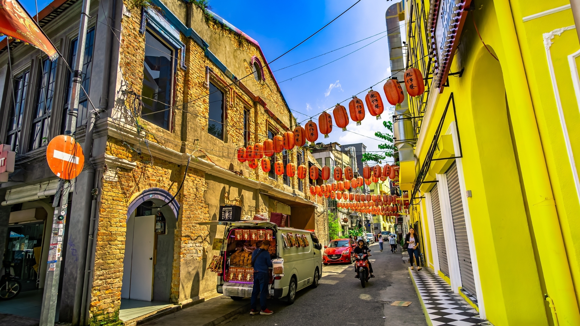 Best Neighbourhoods to Stay in Kuala Lumpur for Long Visits