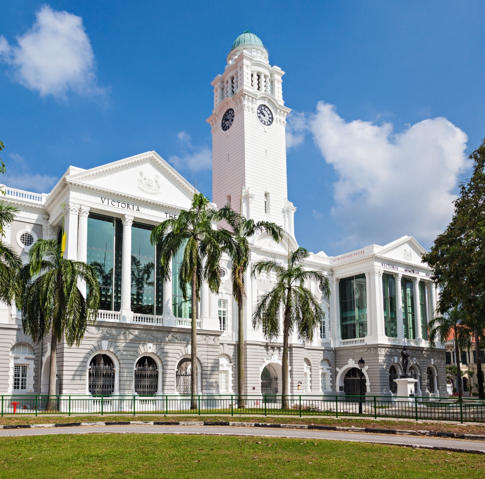 Singapore in Structure: 10 Iconic Buildings That Define the City