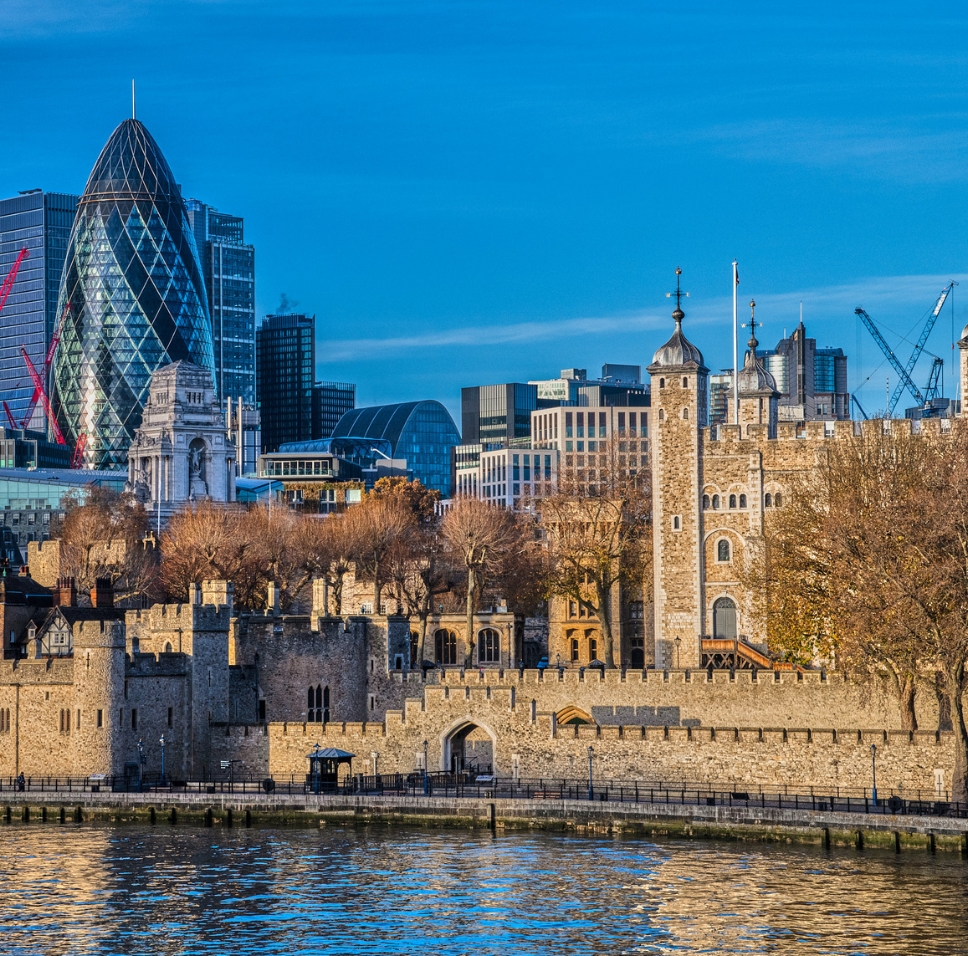 London's New Call of Fashion, Fine Art and Cuisine