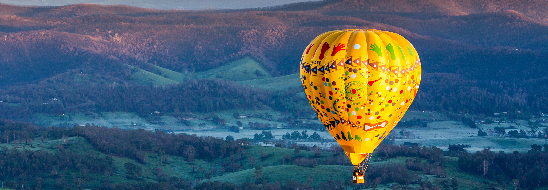 sunrise hot air balloon yarra valley