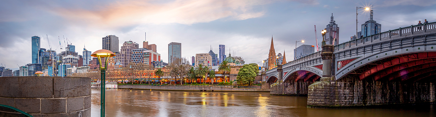 melbourne flinders street railway station