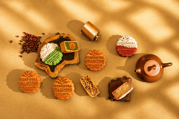 <p>Or Purchase Individual Loose Mooncakes </p>
<ul>
<li>Baked Lotus Single Yolk</li>
<li>Baked Pandan Lotus Single Yolk</li>
<li>Baked Mixed Nuts</li>
<li>Baked Red Bean Paste</li>
<li>Baked White Lotus Paste with Purple Sweet Potato</li>
<li>Baked Green Tea with Red Bean</li>
<li>Baked Rose Flower (Rose Skin)<br />
</li>
</ul>
