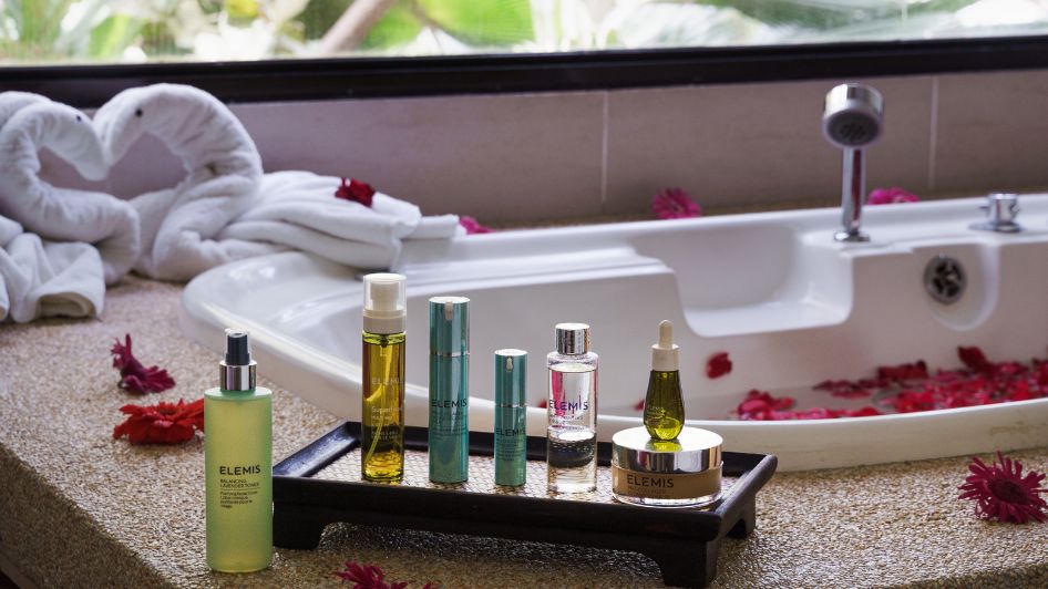 Elemis Pro - Glow Smooth Facial