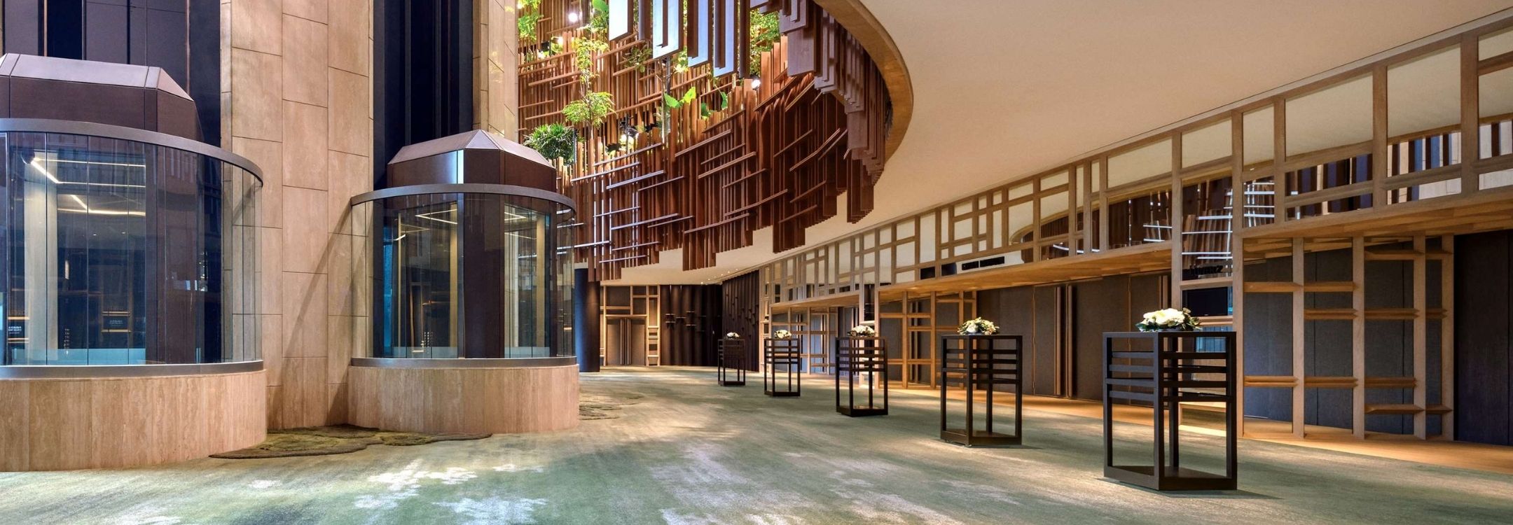 garden ballroom foyer