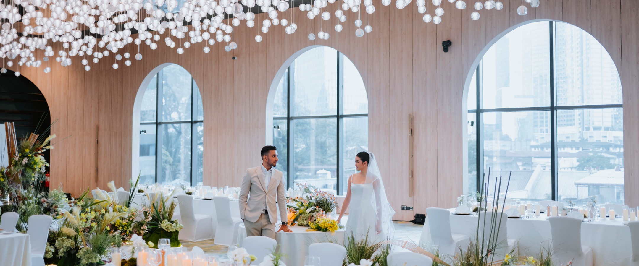 在标志性场所说出“我愿意”